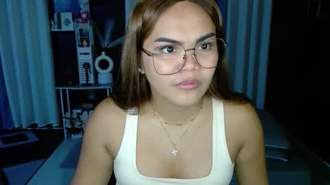 Snapshot of xxkylie_smithxx chatting on March 11, 2:56 pm Kylie Smith online show from March 11, 2:56 pm