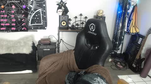 Snapshot of xxlilithmoonxx chatting on January 10, 5:05 am Lilith online show from January 10, 5:05 am