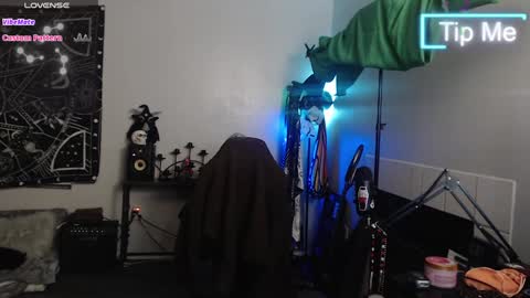 Snapshot of xxlilithmoonxx chatting on February 5, 5:09 am Lilith online show from February 5, 5:09 am