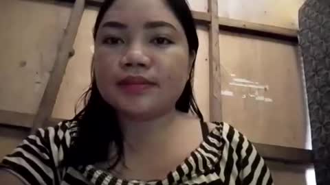 xxloriexx_me online show from May 18, 11:21 pm