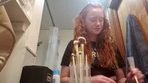 xxmariebliss online show from January 7, 3:42 am