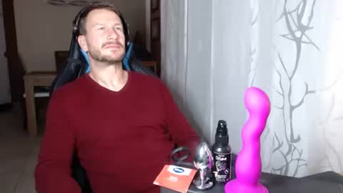 Snapshot of xxmettexx chatting on November 30, 10:47 pm xxmettexx online show from November 30, 10:47 pm