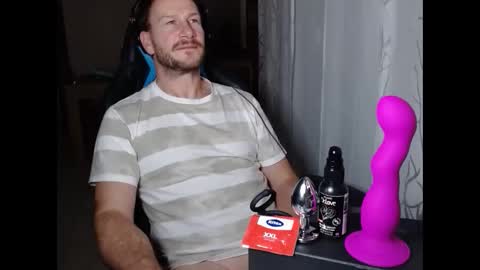 Snapshot of xxmettexx chatting on December 21, 12:51 am xxmettexx online show from December 21, 12:51 am