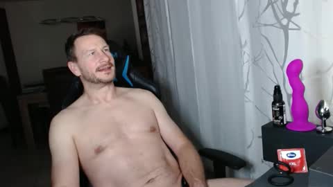 Snapshot of xxmettexx chatting on January 31, 11:36 pm xxmettexx online show from January 31, 11:36 pm