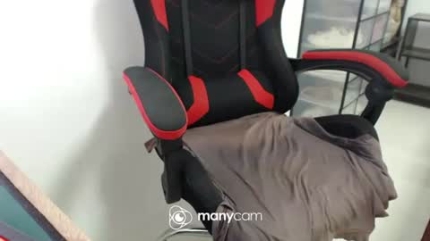  Kaycee  online show from November 16, 1:00 am