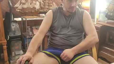 xxScubaStevexx online show from March 17, 4:54 pm