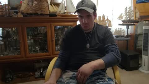 Snapshot of xxscubastevexxx chatting on April 8, 6:08 pm xxScubaStevexx online show from April 8, 6:08 pm