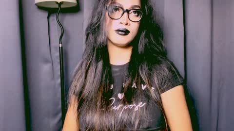 Lara online show from December 3, 11:02 pm