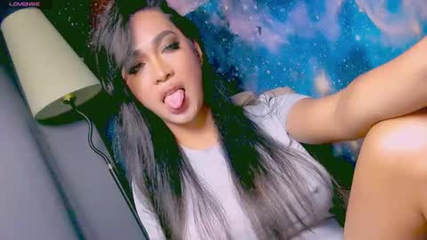 Lara online show from February 19, 3:27 pm