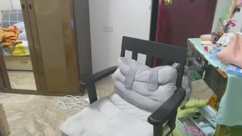 Snapshot of xxsexypinayxx chatting on February 28, 7:37 pm xxsexypinayxx online show from February 28, 7:37 pm