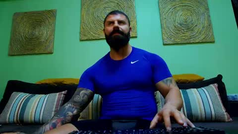 Xtream Leonard online show from April 22, 11:01 am