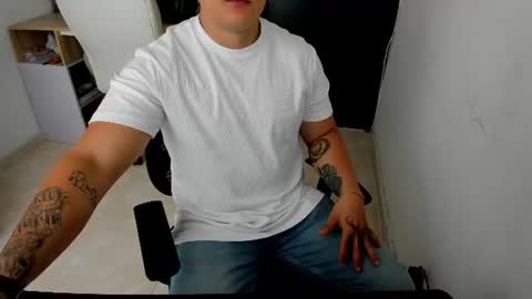 Snapshot of xxx_3d chatting on June 22, 7:22 pm xxx_3d online show from June 22, 7:22 pm