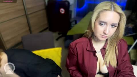 Snapshot of xxx_sandra_diamond chatting on April 21, 2:12 pm Eve online show from April 21, 2:12 pm