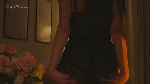 Molly online show from October 10, 11:42 am