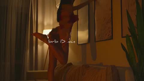 Molly online show from February 11, 1:16 pm