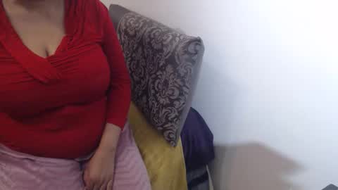 Ayanda online show from November 18, 11:47 am