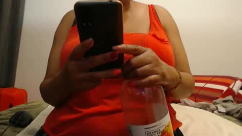 Ayanda online show from December 20, 5:09 pm