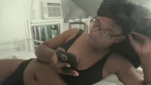 Snapshot of xxxdanidoomsdayxxx chatting on March 12, 4:57 pm Danielle online show from March 12, 4:57 pm