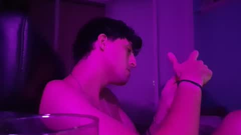 Snapshot of xxxfacu chatting on January 20, 12:36 am xxxfacu online show from January 20, 12:36 am