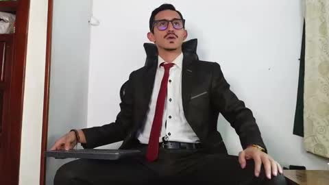 Snapshot of xxxhome_alonexxx chatting on January 5, 7:50 pm Kev online show from January 5, 7:50 pm