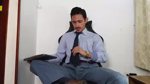 Snapshot of xxxhome_alonexxx chatting on January 8, 8:11 pm Kev online show from January 8, 8:11 pm