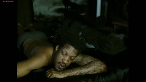 Snapshot of xxxjrstrokesxxx chatting on November 18, 6:12 pm xxxjrstrokesxxx online show from November 18, 6:12 pm