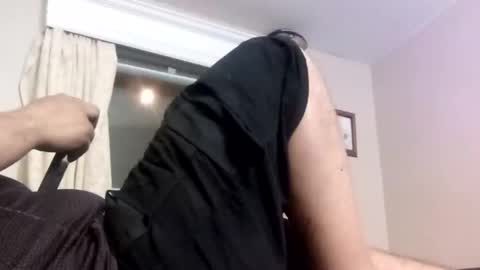 Snapshot of xxxjunky chatting on April 1, 6:36 am Dennis the menace online show from April 1, 6:36 am