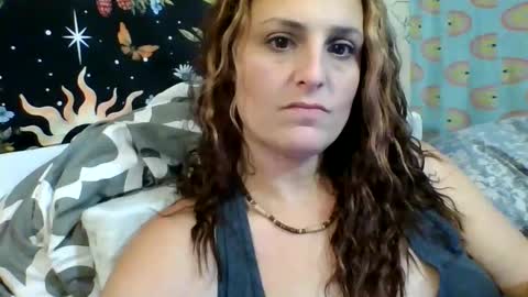 Snapshot of xxxmistymoansxxx chatting on September 29, 8:41 am Misti online show from September 29, 8:41 am