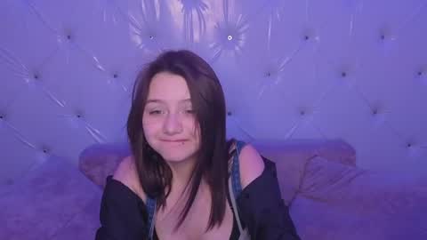 foxy online show from April 28, 5:18 pm