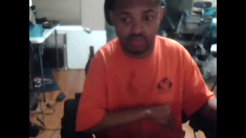 Snapshot of xxxonwheelz chatting on October 6, 11:02 pm xxxonwheelz online show from October 6, 11:02 pm