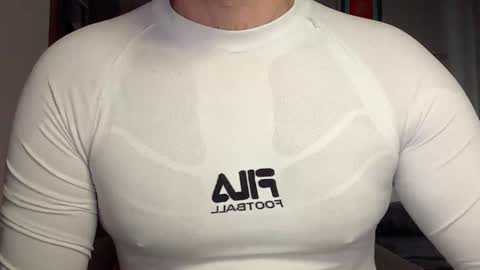 Snapshot of xxxotter chatting on December 17, 9:39 am xxxotter online show from December 17, 9:39 am