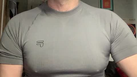 Snapshot of xxxotter chatting on December 28, 10:36 am xxxotter online show from December 28, 10:36 am