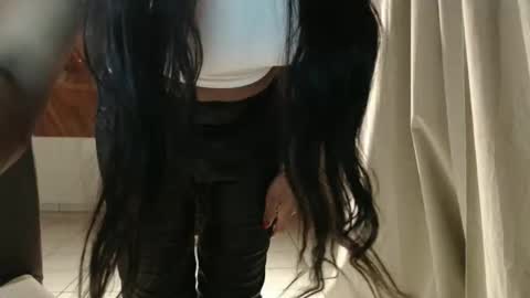 xxxroxanna online show from March 4, 5:30 pm