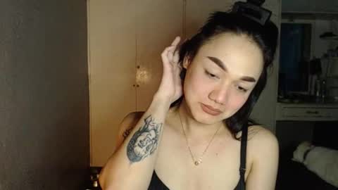 Snapshot of xxxsexydollxxx chatting on February 2, 9:19 am Melissa online show from February 2, 9:19 am