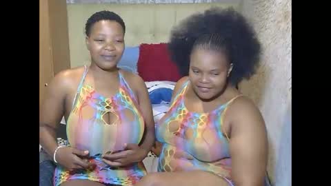 Snapshot of xxxslutscombination chatting on February 3, 3:48 am Xxxslutscombination online show from February 3, 3:48 am