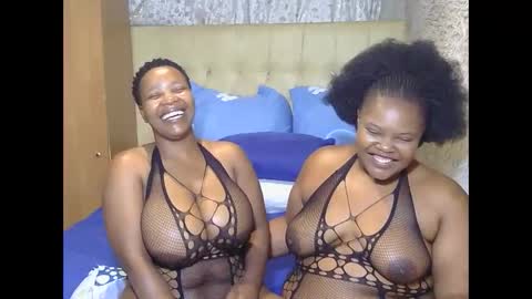 Snapshot of xxxslutscombination chatting on February 10, 4:27 am Xxxslutscombination online show from February 10, 4:27 am