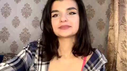 xxxstacyyy online show from February 14, 9:28 am