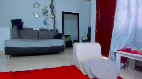 Snapshot of xxxtatianabustyxxx chatting on January 27, 2:57 pm xxxtatianabustyxxx online show from January 27, 2:57 pm
