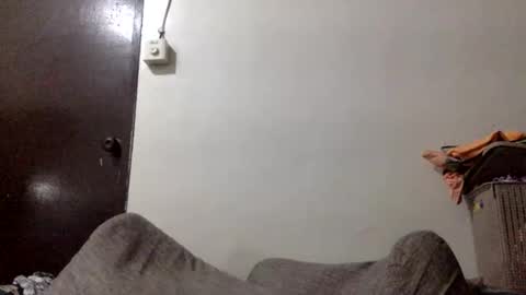 Snapshot of xxyummycutie chatting on September 25, 2:21 pm xxyummycutie online show from September 25, 2:21 pm