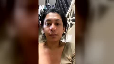 Snapshot of xyummyrhicax chatting on April 2, 2:26 pm xyummyrhicax online show from April 2, 2:26 pm