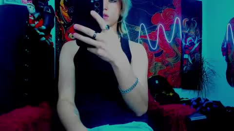 xzerox_ online show from October 8, 2:20 am