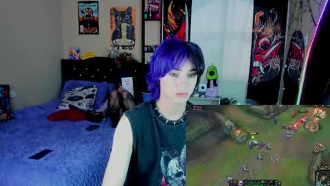 xzerox_ online show from April 30, 6:58 pm