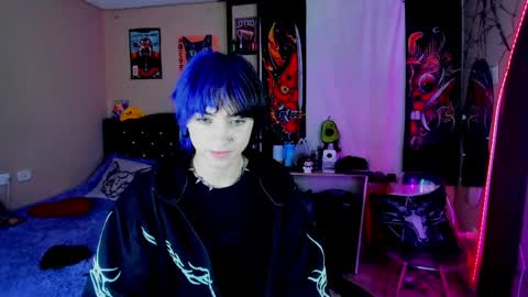 xzerox_ online show from May 13, 8:27 pm