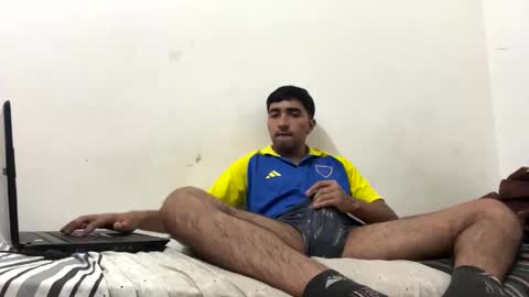 Snapshot of y0ungwithbrowndick chatting on March 10, 4:49 am BROWN DICK online show from March 10, 4:49 am
