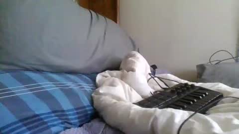 y640 online show from December 16, 5:40 pm