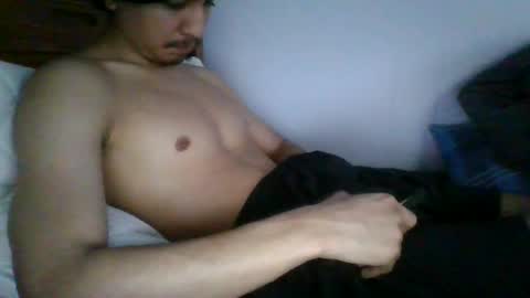 Snapshot of y640 chatting on March 15, 8:37 pm y640 online show from March 15, 8:37 pm