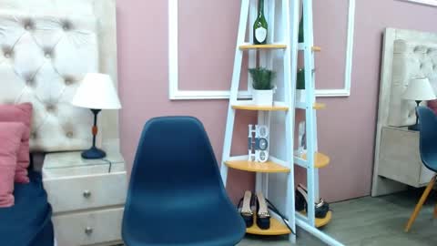 yaelyn online show from May 4, 4:58 pm