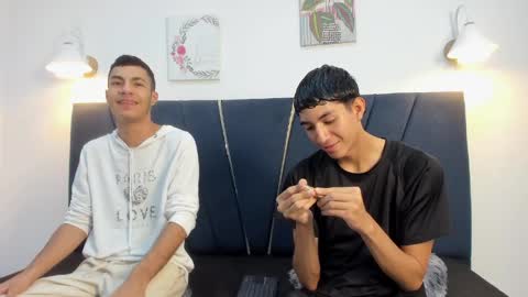 Snapshot of yago_7 chatting on March 27, 12:05 pm yago_7 online show from March 27, 12:05 pm