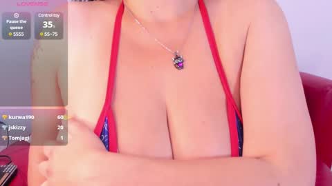 Snapshot of yahaira__ chatting on March 5, 5:29 pm Yahaira online show from March 5, 5:29 pm