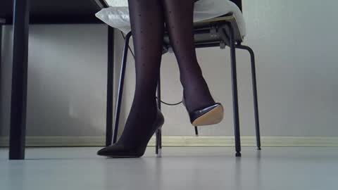 Snapshot of yahi_ko chatting on March 31, 2:57 am Dina online show from March 31, 2:57 am